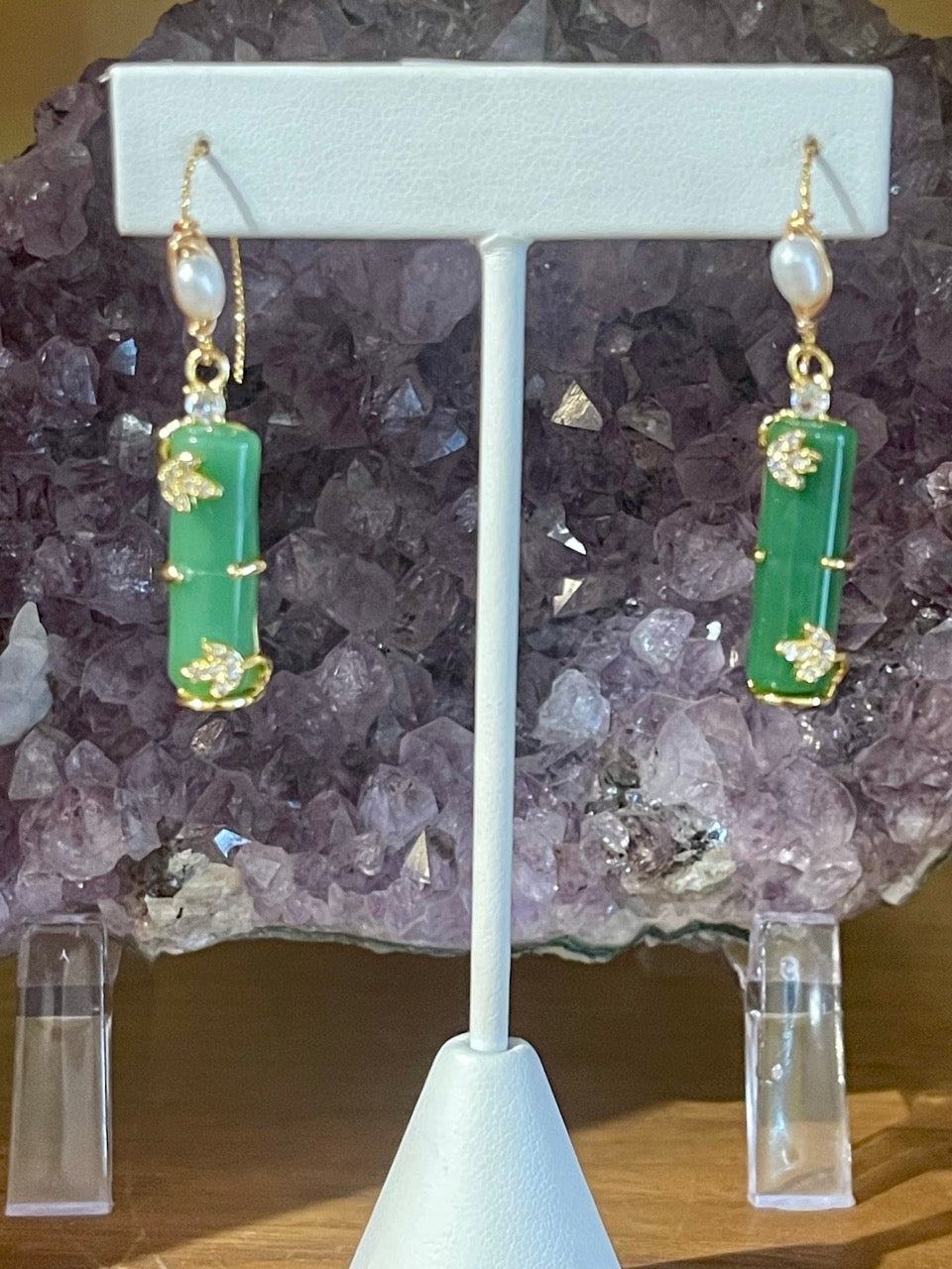 JADE WITH FRESH WATER PEARL EARINGS