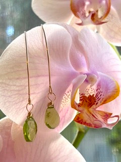 FACETED PERIDOT WIRE EARINGS
