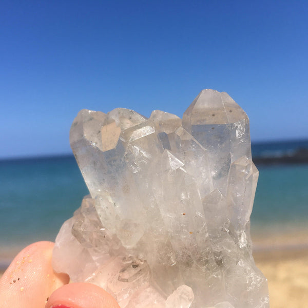 clear quartz cluster in lumahai