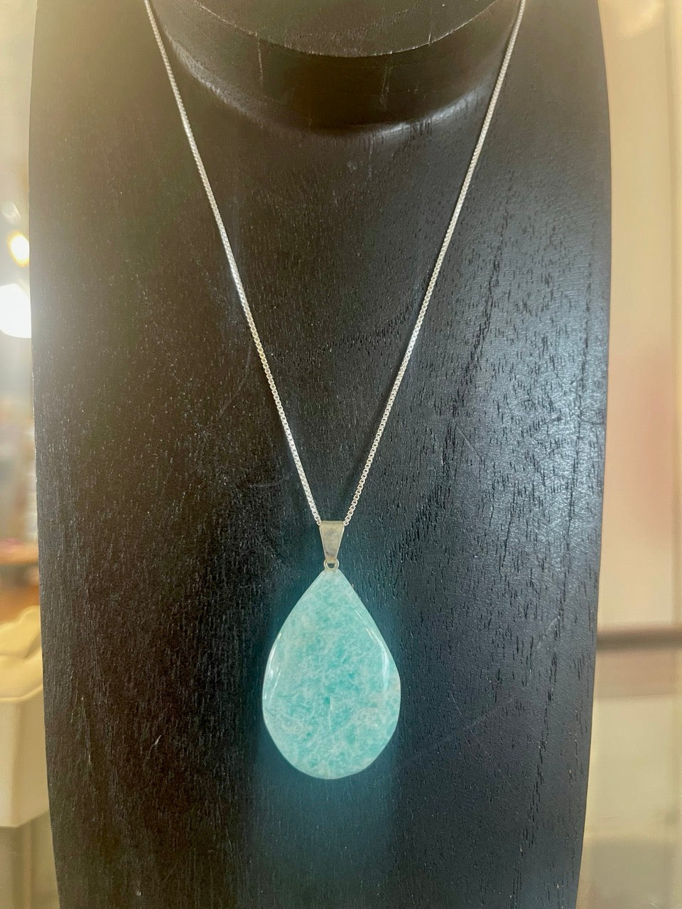 TEAR DROP GEMSTONE PENDANTS
