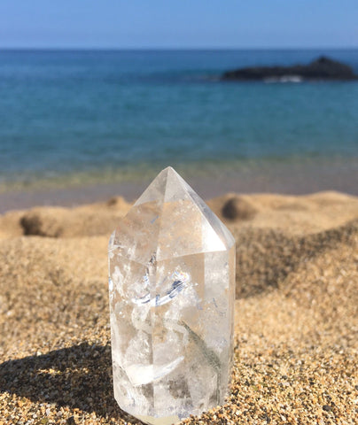 Clear quartz crystal Point