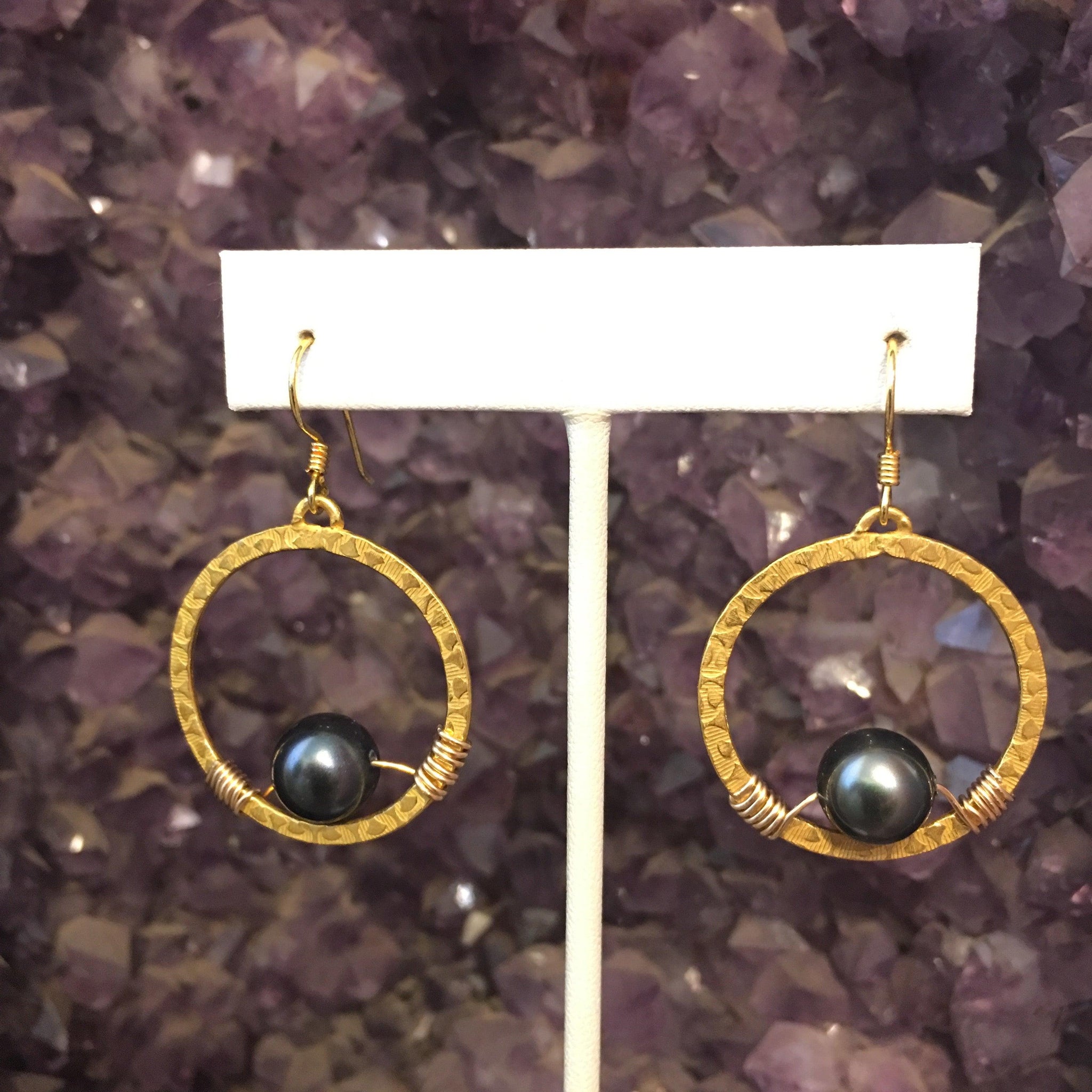 Black Tahitian Pearl Earrings - Crystals & Gems Gallery 