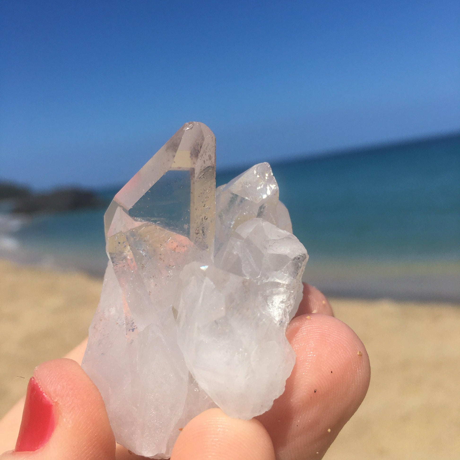 clear quartz cluster1
