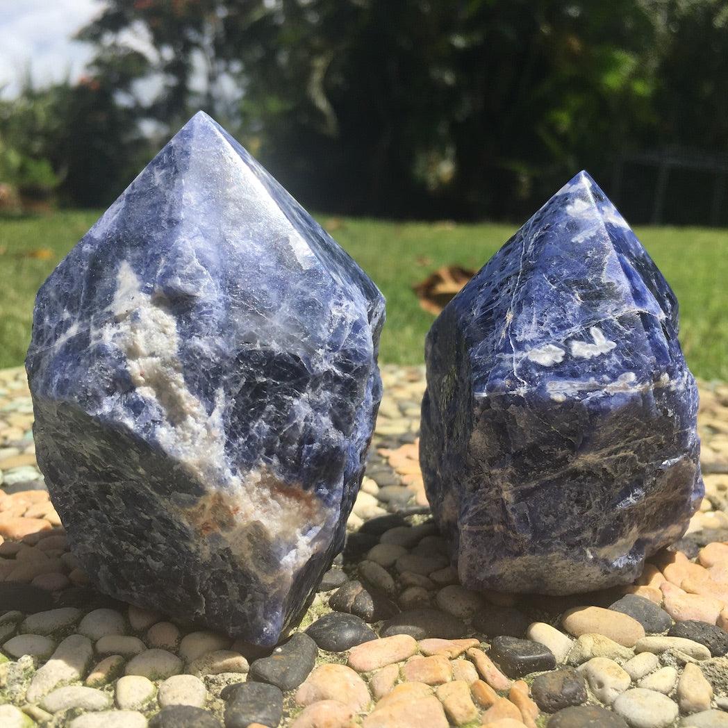 SODALITE POINT - Crystals & Gems Gallery 
